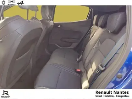 Photo 13 Renault Clio  1.6 E-Tech 145ch full hybrid esprit Alpine