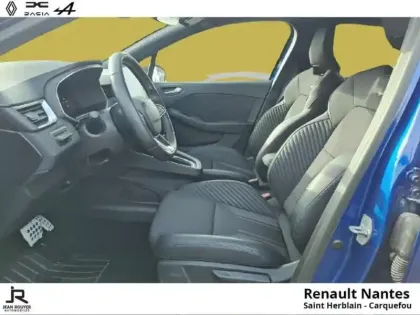 Photo 12 Renault Clio  1.6 E-Tech 145ch full hybrid esprit Alpine