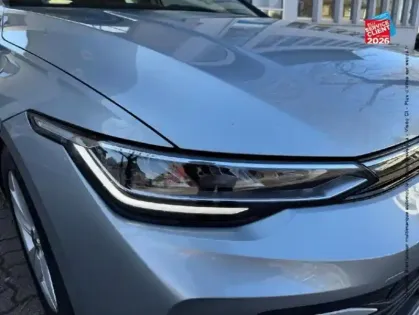 Photo 12 Volkswagen Golf  1.5 eTSI EVO2 116ch Life Plus DSG7