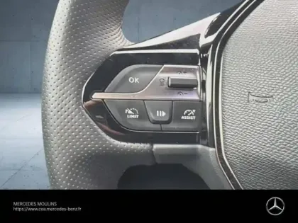 Photo 12 Peugeot 408  Hybrid 136ch Allure e-DCS6