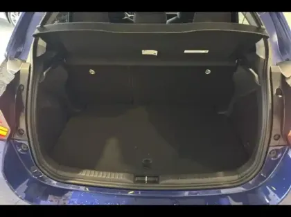 Photo 8 Toyota Yaris  116h Design 5p MY22