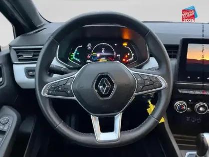 Photo 11 Renault Clio  1.6 E-Tech 140ch Limited -21