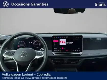 Photo 9 Volkswagen Tiguan  1.5 eTSI 130ch VW Edition DSG7