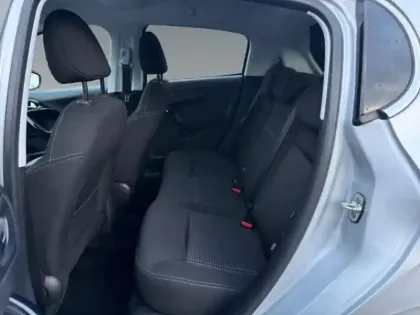 Photo 12 Peugeot 208  1.2 PureTech 110ch E6.c Tech Edition S&S EAT6 5p