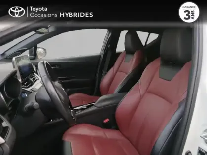 Photo 10 Toyota C-HR  122h Collection 2WD E-CVT RC18