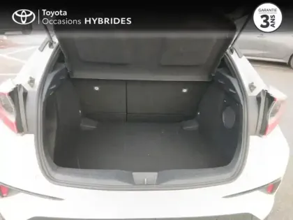 Photo 9 Toyota C-HR  122h Collection 2WD E-CVT RC18