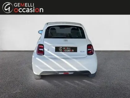 Photo 13 Fiat 500  e 95ch Action Berline MY22 23.8 kWh