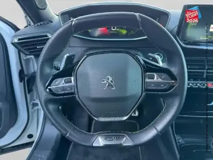 Photo 11 Peugeot 2008  1.2 PureTech 130ch S&S GT Pack EAT8