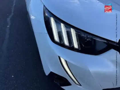 Photo 12 Peugeot 2008  1.2 PureTech 130ch S&S GT Pack EAT8