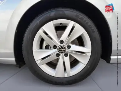 Photo 9 Volkswagen Golf Gén. VIII Ph2 Life Plus 5