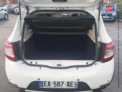 Photo 13 Dacia Sandero  1.5 dCi 90ch eco² Stepway Prestige Euro6