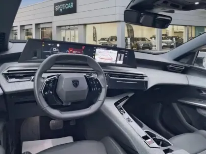 Photo 7 Peugeot 5008  Hybrid 145ch Allure e-DCS6