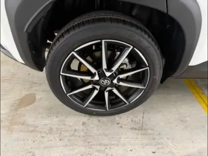 Photo 10 Toyota Yaris  Cross 130h GR Sport MY25