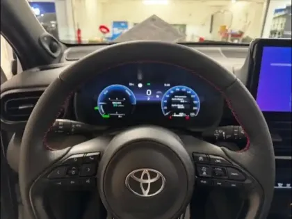 Photo 7 Toyota Yaris  Cross 130h GR Sport MY25