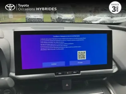 Photo 11 Toyota C-HR  2.0 Hybride 200ch Design NG23