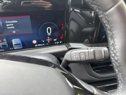 Photo 6 Ford Custom Gén. II Ph1 Sport 1