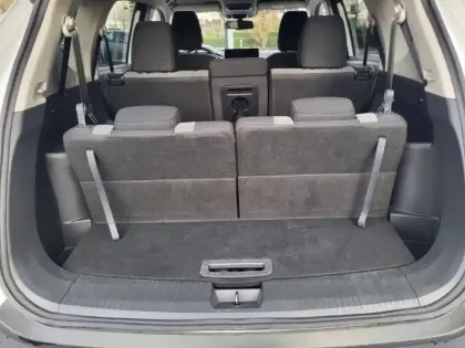 Photo 6 Nissan X-trail  e-4orce 213ch N-Connecta 7 places