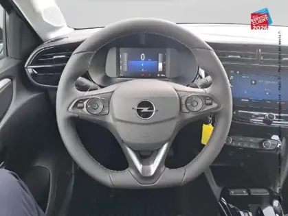 Photo 11 Opel Corsa  1.2 Turbo Hybrid 110ch Edition e-DCT6