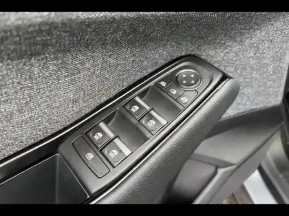 Photo 14 Renault Espace  1.2 E-Tech full hybrid 200ch Techno 5 places - 24