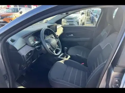 Photo 9 Dacia Sandero  1.0 ECO-G 100ch Stepway Expression -24