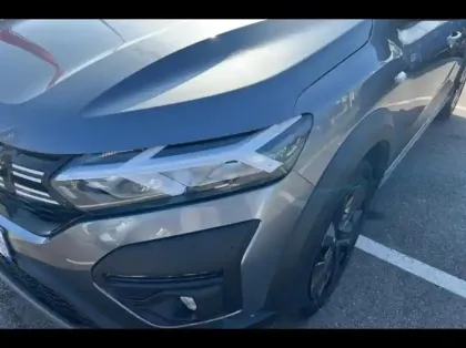 Photo 13 Dacia Sandero  1.0 ECO-G 100ch Stepway Expression -24