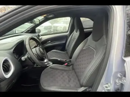 Photo 9 Toyota Aygo Gén. I Ph1 JBL Edition 5