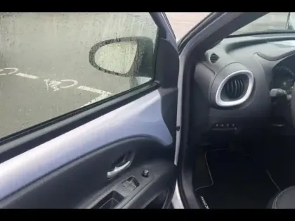 Photo 13 Toyota Aygo Gén. I Ph1 JBL Edition 5