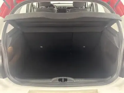 Photo 6 Citroën C3  1.2 PureTech 83ch S&S Shine