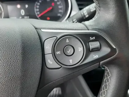 Photo 11 Opel Crossland  1.2 Turbo 130ch  Ultimate BVA