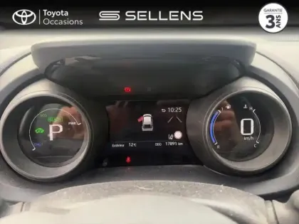 Photo 13 Toyota Yaris  Cross 116h Design MC24