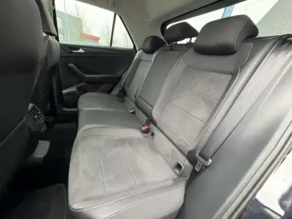 Photo 9 Volkswagen T-roc  2.0 TDI 150ch Style DSG7