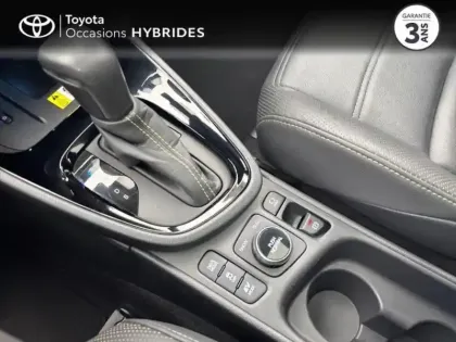 Photo 14 Toyota Yaris Gén. I Ph1 Première 5