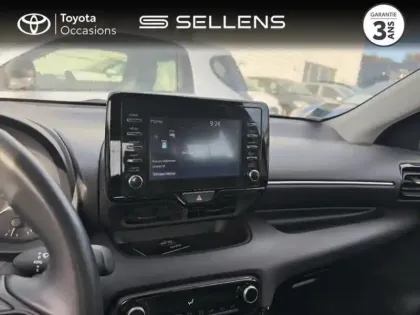 Photo 14 Toyota Yaris  116h Dynamic 5p MY22