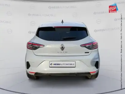 Photo 6 Renault Clio  1.6 E-Tech 145ch full hybrid Techno - 24