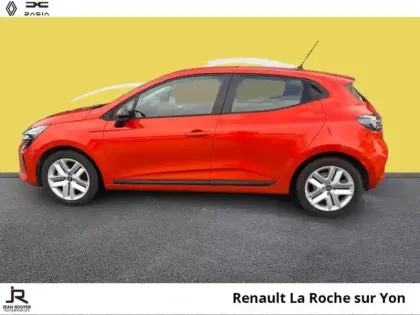 Photo 9 Renault Clio  1.6 E-Tech 145ch full hybrid Evolution - 24