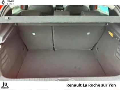 Photo 6 Renault Clio  1.6 E-Tech 145ch full hybrid Evolution - 24