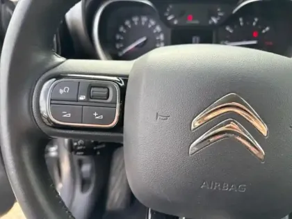 Photo 13 Citroën C3 Aircross  PureTech 110ch S&S Shine