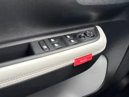 Photo 40 Citroën C3  Hybride 110 ch e-DCS6