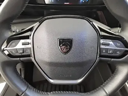 Photo 8 Peugeot 308  BlueHDi 130ch S&S EAT8