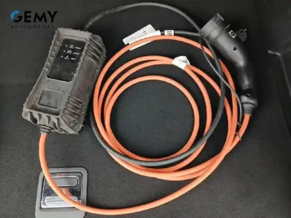 Photo 52 Peugeot 3008  Hybrid 225 e-EAT8