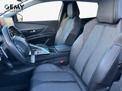 Photo 8 Peugeot 3008  Hybrid 225 e-EAT8