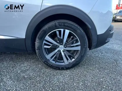 Photo 10 Peugeot 3008  Hybrid 225 e-EAT8