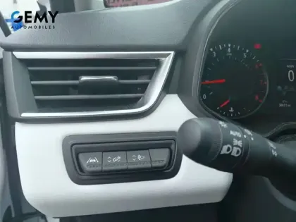 Photo 13 Renault Clio Gén. V (BJA) Ph2 Evolution 5