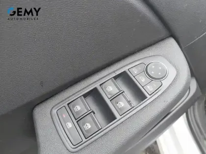 Photo 12 Renault Clio Gén. V (BJA) Ph2 Evolution 5