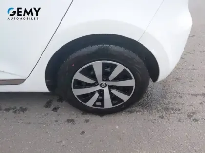 Photo 10 Renault Clio Gén. V (BJA) Ph2 Evolution 5