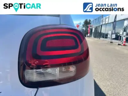 Photo 16 Citroën C3  PureTech 82