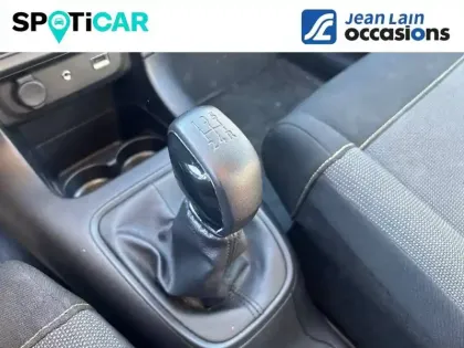 Photo 13 Citroën C3  PureTech 82