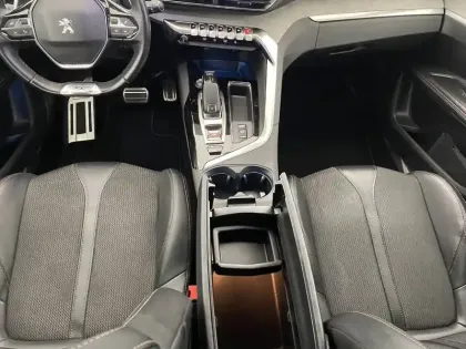 Photo 56 Peugeot 5008  PureTech 130ch S&S EAT8