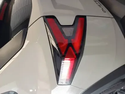 Photo 38 Dacia Duster  Hybrid-G 150 4x4