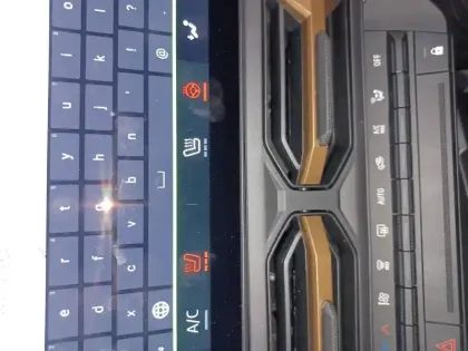 Photo 31 Dacia Duster  Hybrid-G 150 4x4